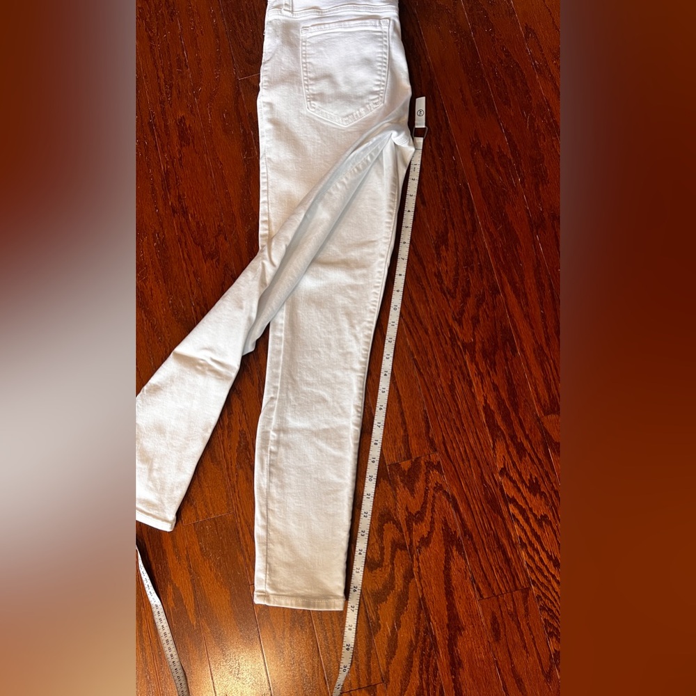Banana Republic Women's White Skinny Jeans - Picture 9 of 11